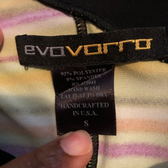 Eva Varro Skirt Set - Picture 7 of 7